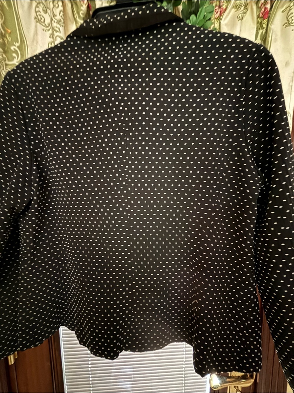 H&M Black Blazer with White Dot Pattern and Ribbon Trim - Picture 4 of 7